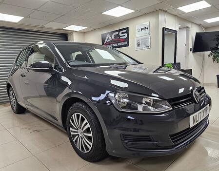 VOLKSWAGEN GOLF 1.6 TDI BlueMotion Tech S