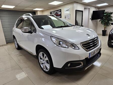 PEUGEOT 2008 1.2 PureTech Allure